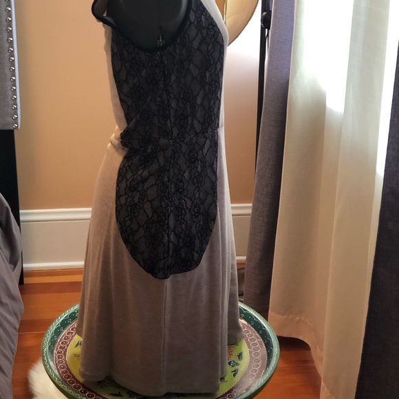 NWT Kenzie tan & black lace stretch knit dress S - Picture 2 of 4